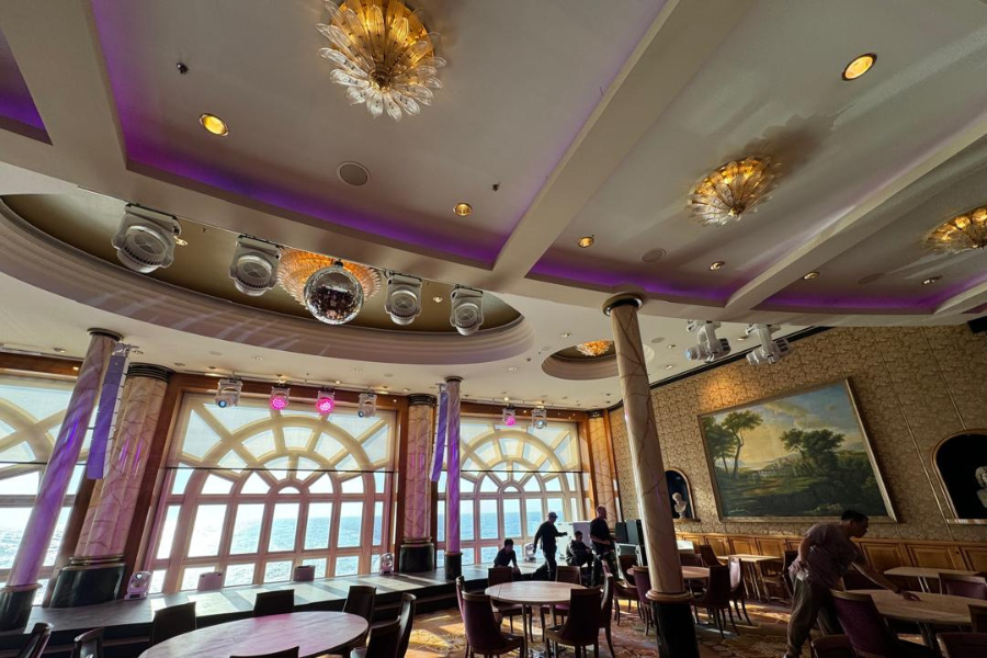 Resort World One - Dream Dinning